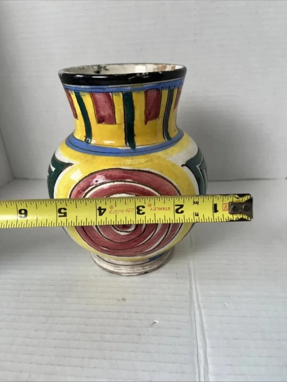 Vintage Italy Art Pottery Vase MCM Geometric Spiral Hand Painted 7